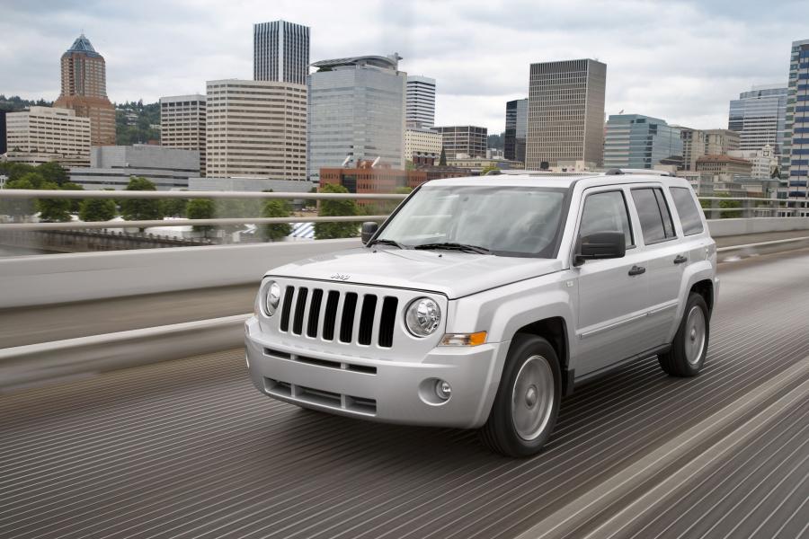  Jeep Patriot 2007 года  (фото 48 из 134)